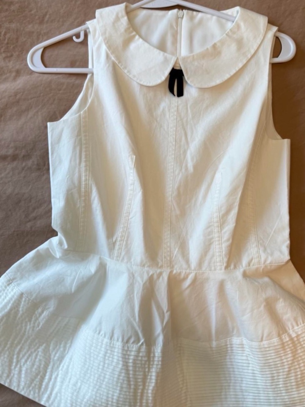 Source Unknown White Sleeveless Peplum Top with Peter Pan Collar
